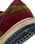 Nike SB Dunk Low Pro Dark Team Red / Burgundy Crush HQ1625-600