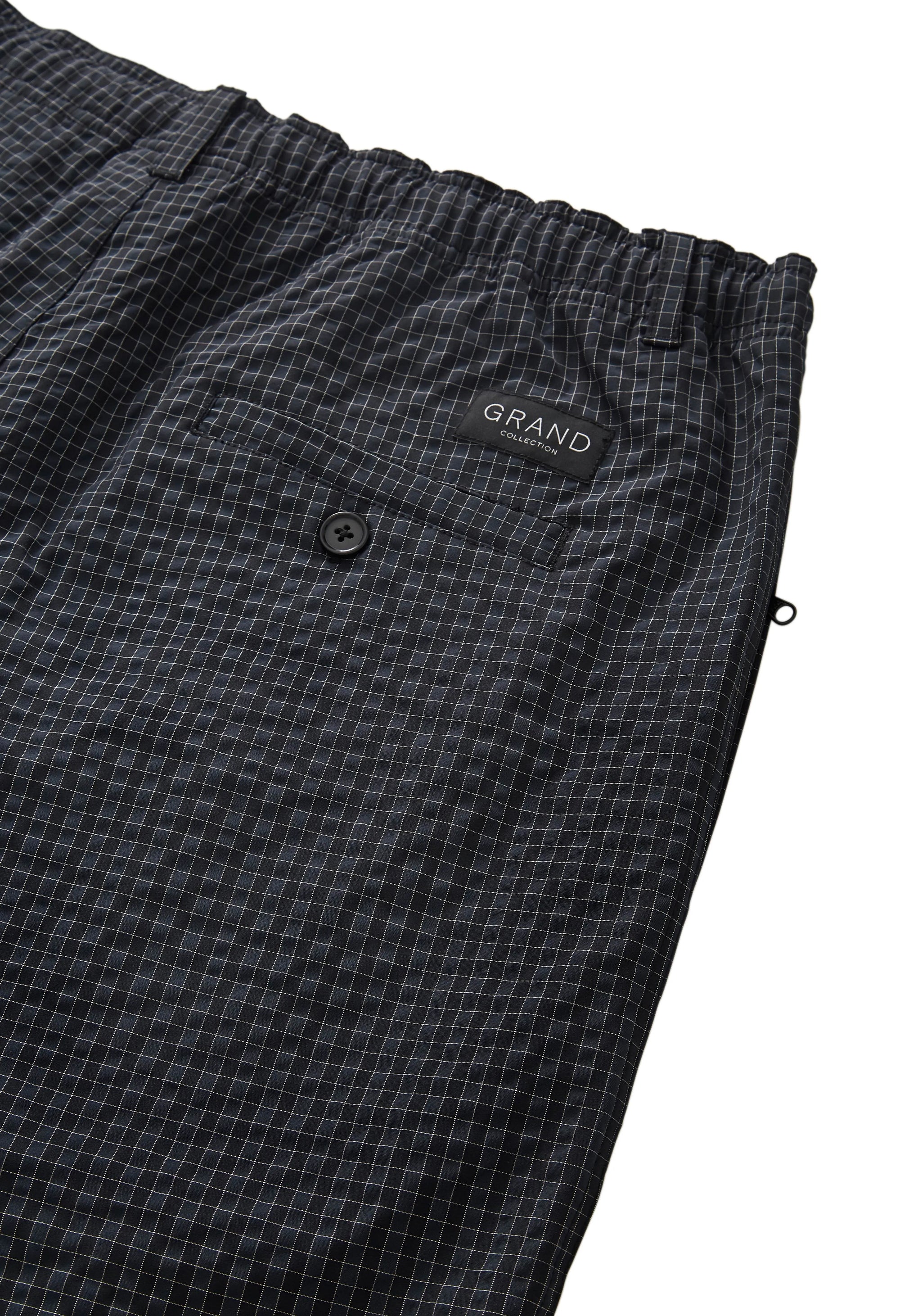 GRAND Collection Poly/Rayon Short - ARROW & BEAST