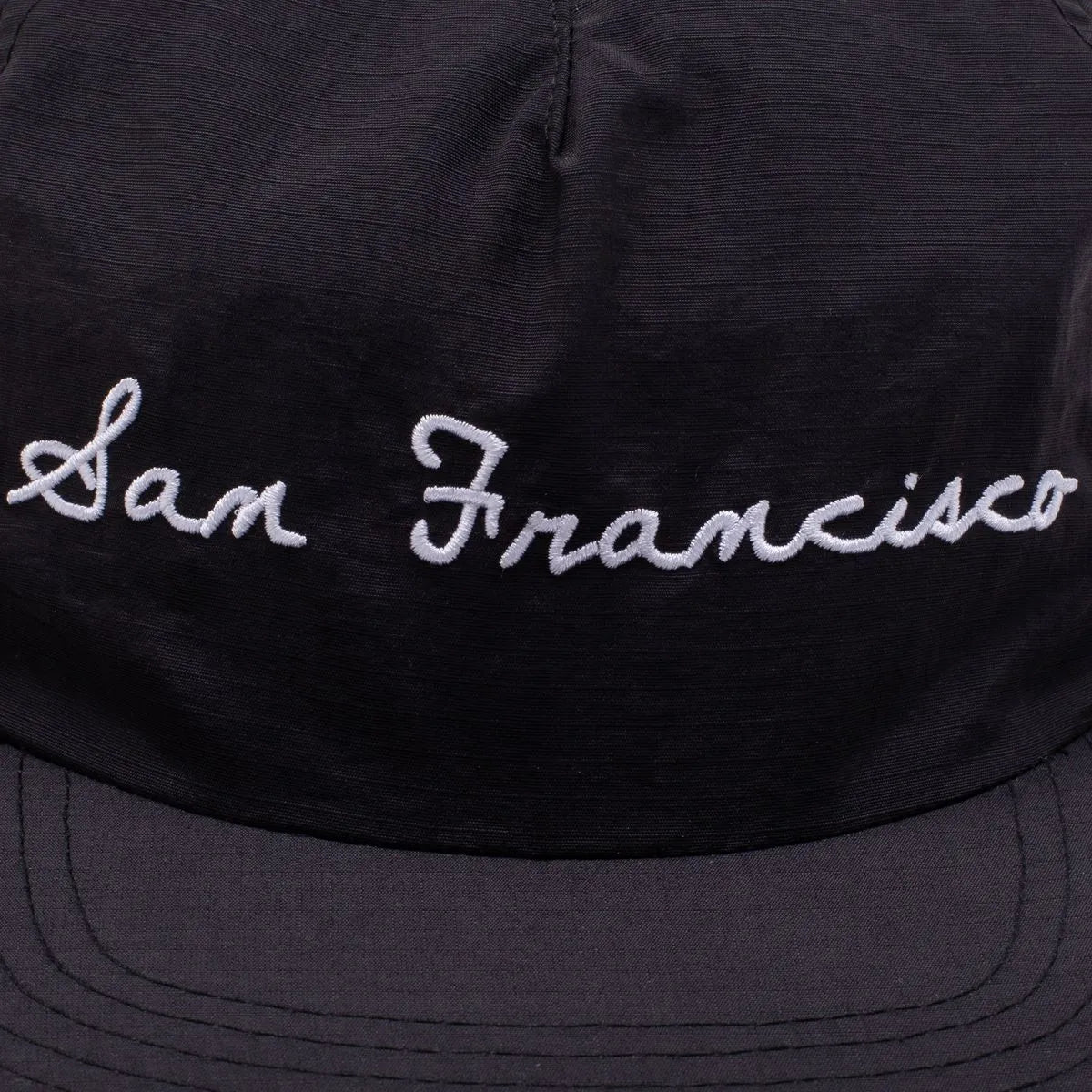 GX1000 Cursive SF Hat Black - ARROW & BEAST