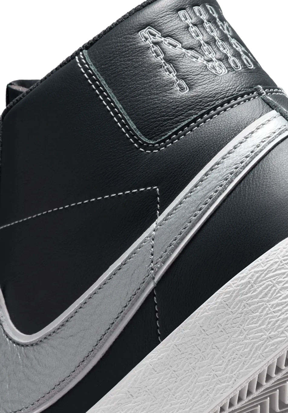 Nike SB Zoom Blazer Mid Premium x Mason Silva DZ7260-400