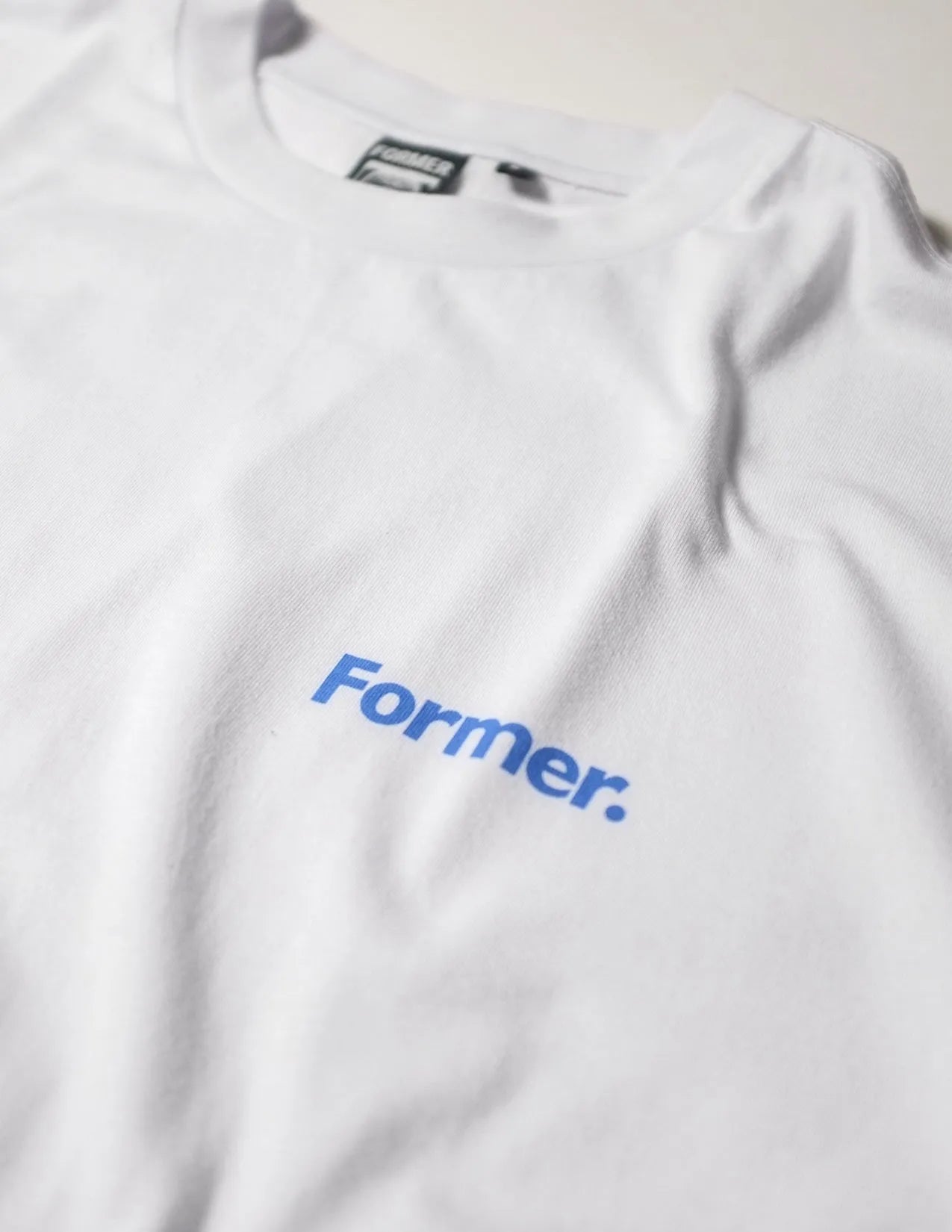 Former - REACHTION T-SHIRT - White - ARROW & BEAST