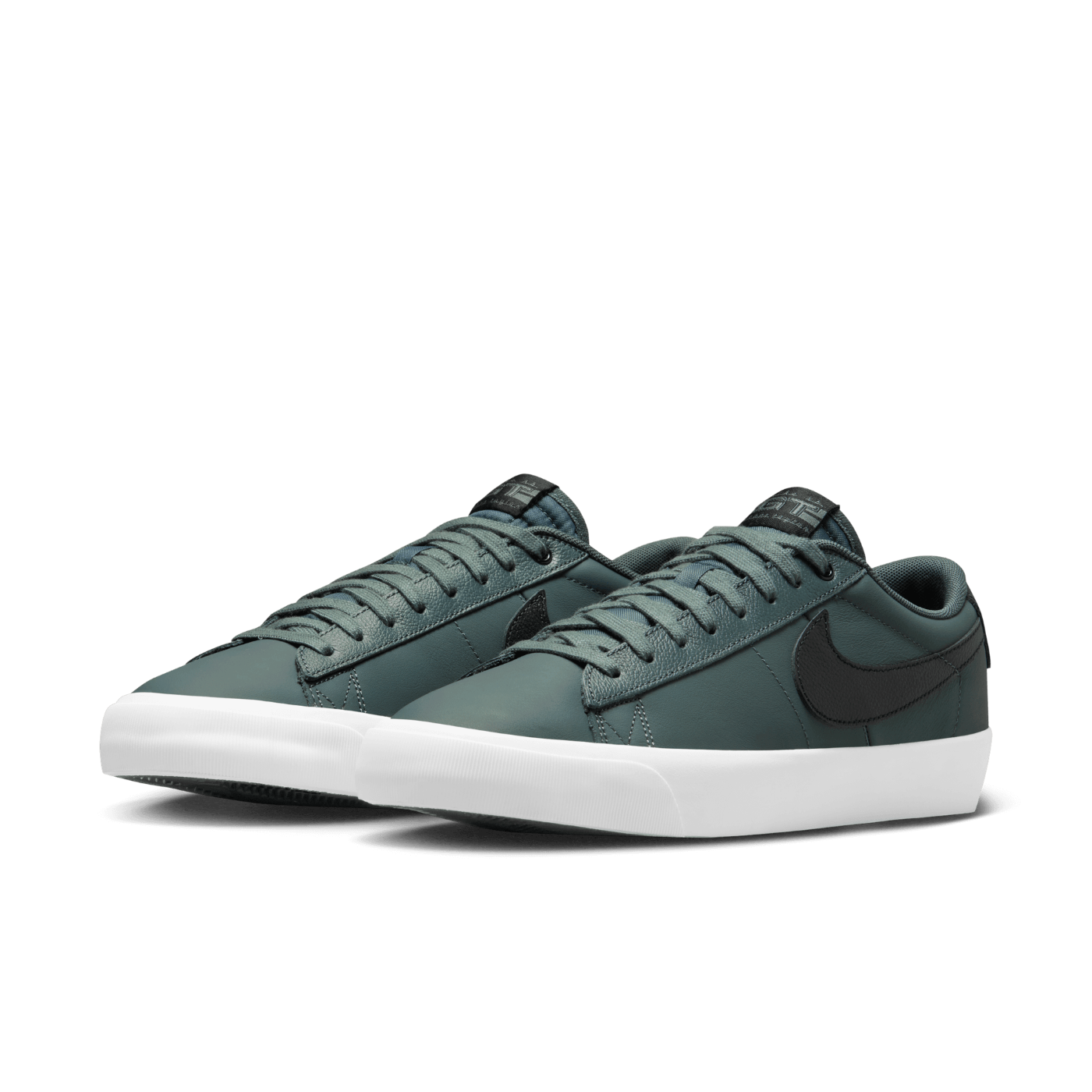 Nike SB Blazer Low Pro GT Vintage Greeen DV1226-300