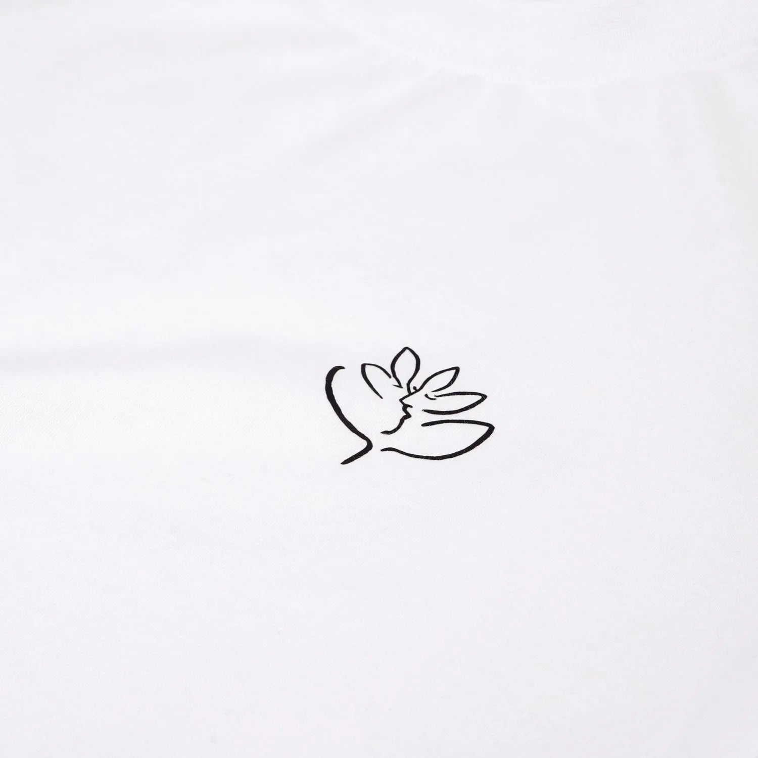 Magenta Skateboards LE BAISER TEE WHITE - White - ARROW & BEAST