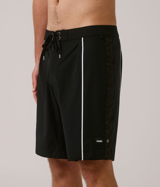 FORMER MERCHANDISE ANDERSON 18.5 TRUNK BLACK