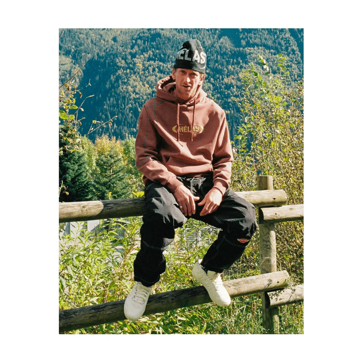 Hélas Limited Free Beanie Black - ARROW & BEAST