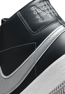 Nike SB Zoom Blazer Mid Premium x Mason Silva DZ7260-400