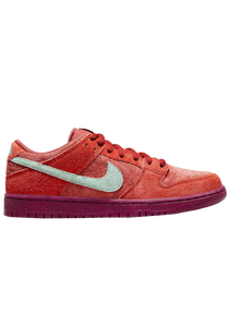 Nike SB Dunk Low GR Mystic Red DV5429-601 ONLINE ONLY