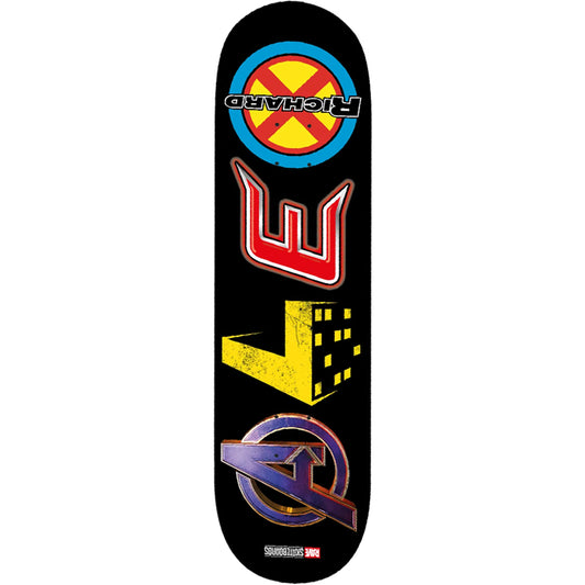 Rave Skateboards – Pro-Modell sortiert