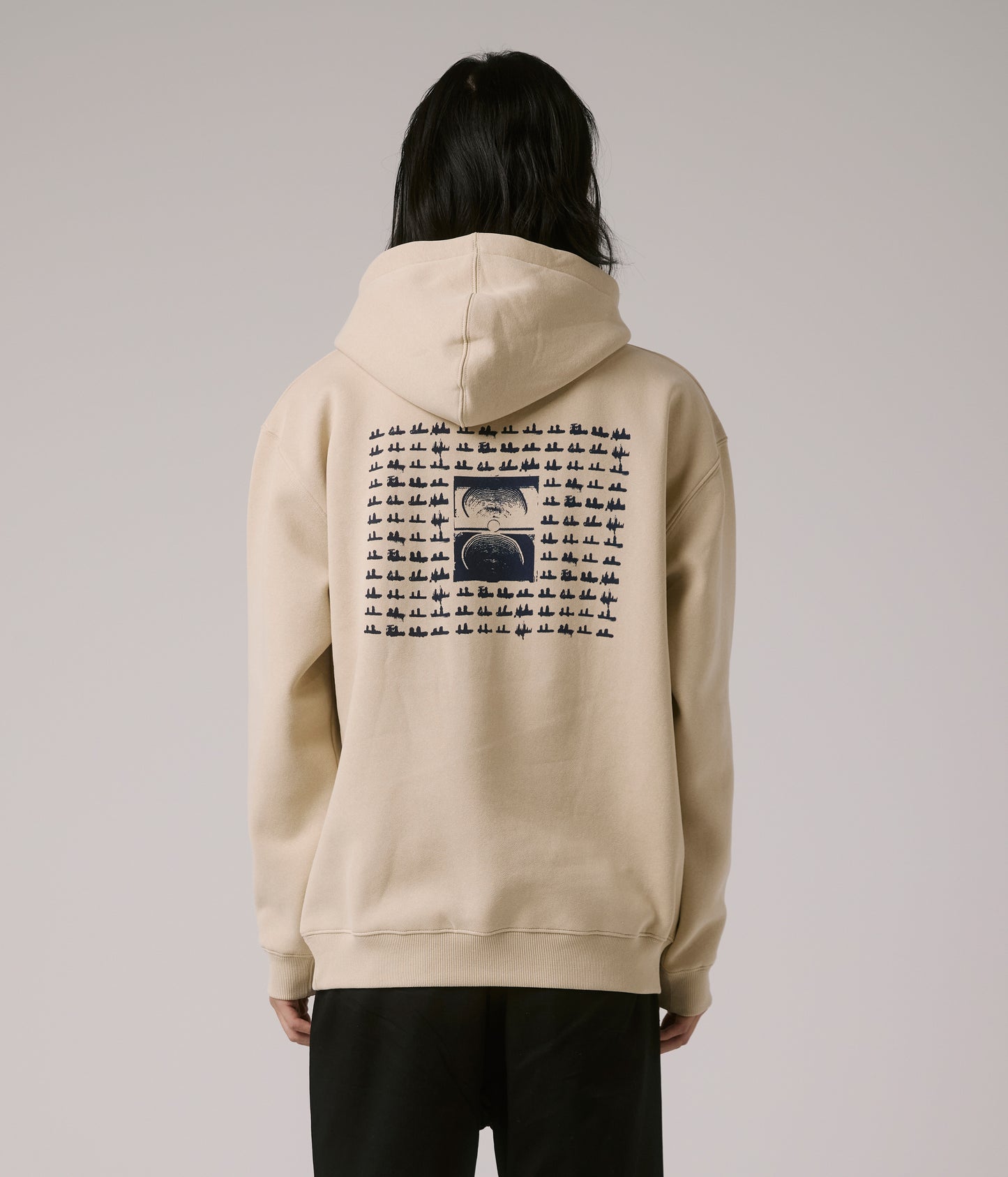FORMER MERCHANDISE LABYRINTH HOOD BONE
