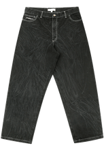 Laden Sie das Bild in den Galerie-Viewer, Yardsale - Ripper Jeans (Contrast Black)
