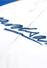 Laden Sie das Bild in den Galerie-Viewer, Yardsale XXX Bay Hood White Blue
