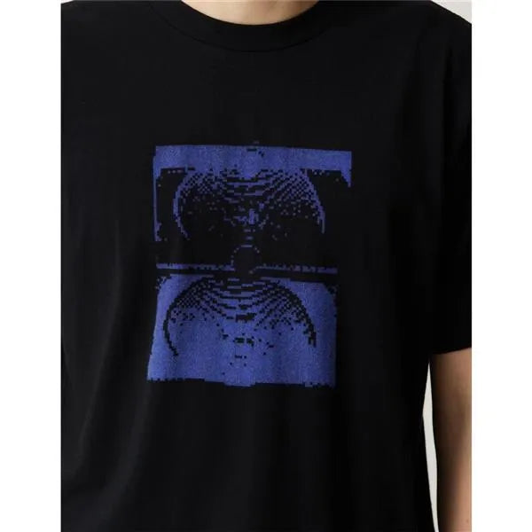 Former - FREQUENCY CRUX T-SHIRT - Black – ARROW & BEAST