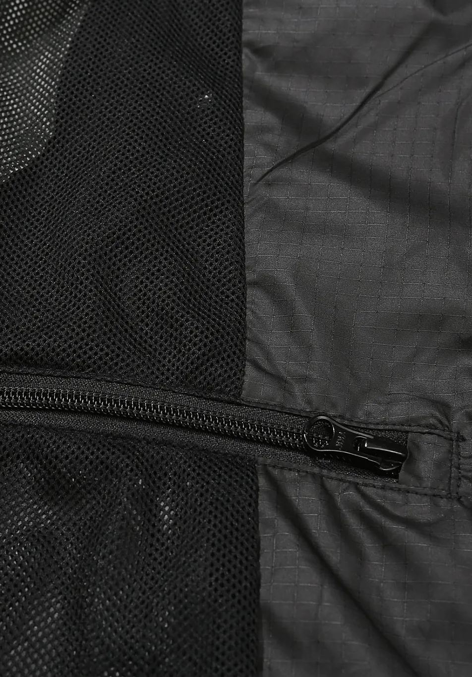 Hélas Limited North Outdoor Windbreaker Black Mint