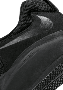 Nike SB Ishod Premium Shoe Tripple Black ONLINE ONLY