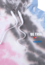 Laden Sie das Bild in den Galerie-Viewer, Nike SB Be True App Hoodie Pink Foam ONLINE ONLY
